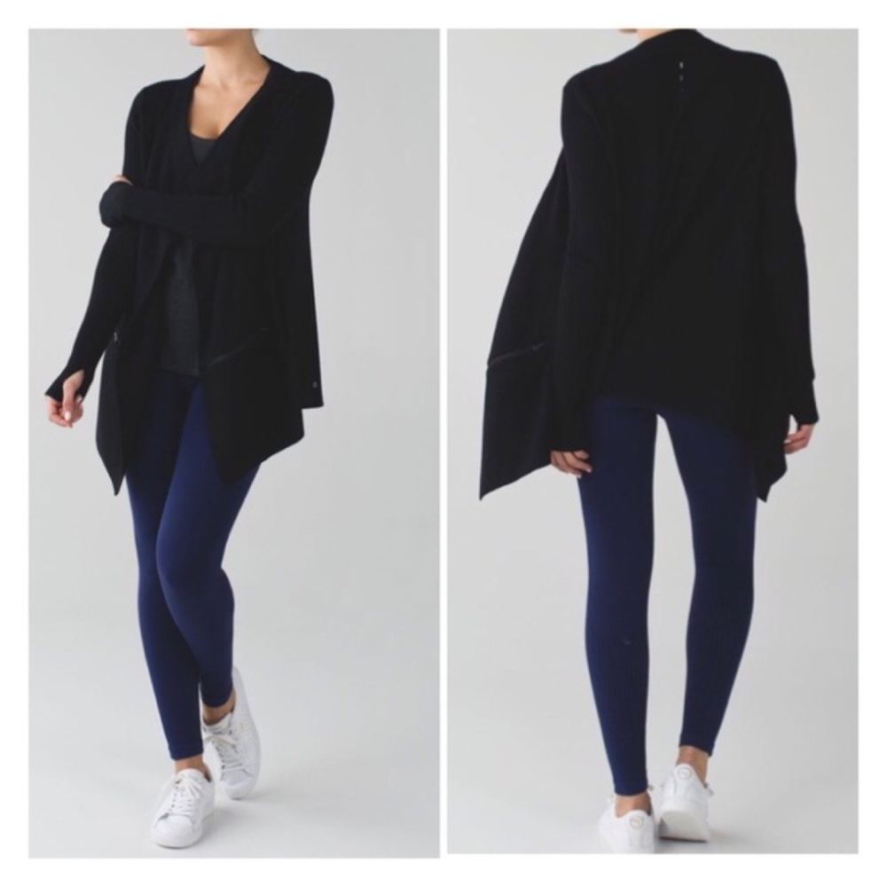 Lululemon Resolution Wrap - image 1